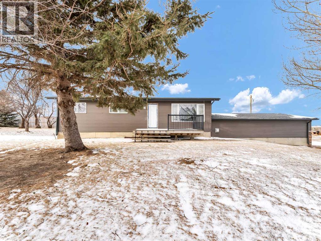 12002 Range Road 65, Rural Cypress County, AB - Outdoor With Deck Patio Veranda