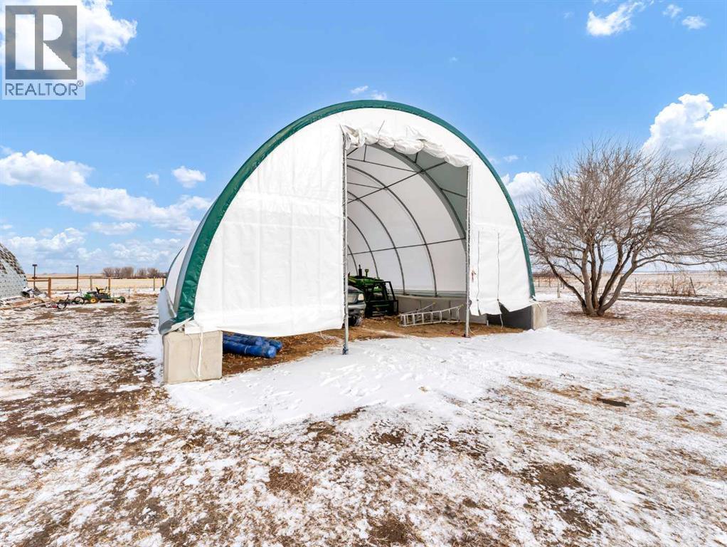 12002 Range Road 65, Rural Cypress County, AB - Outdoor