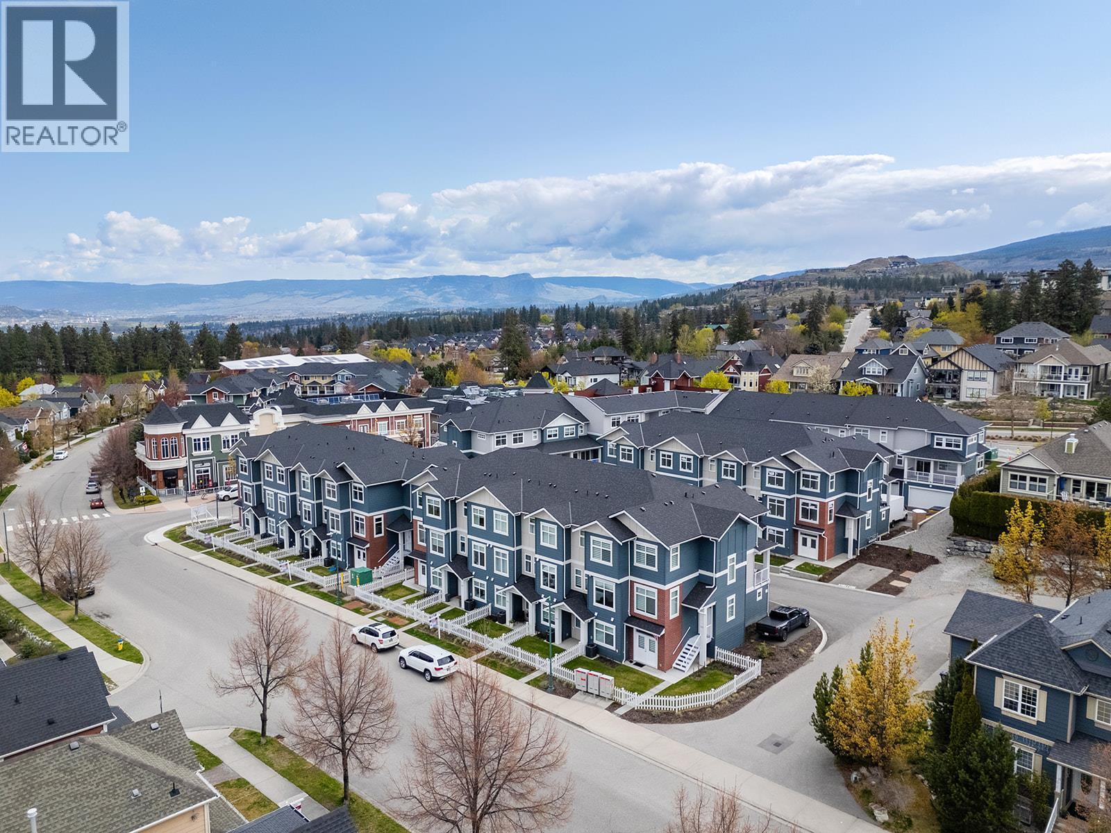 Community - 5300 Main Street Unit# 103, Kelowna, BC - Outdoor With View