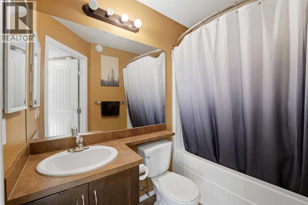 1216, 31 Jamieson Avenue, Red Deer, AB - Indoor Photo Showing Bathroom