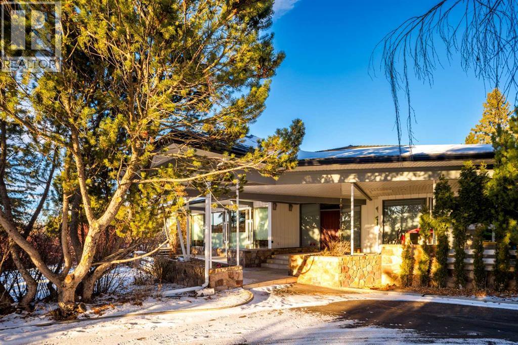 187 Slopeview Drive Sw, Calgary, AB - Outdoor