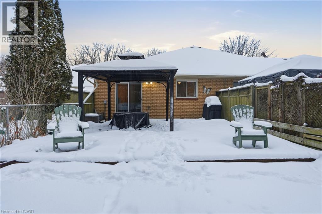 31 Galileo Boulevard, Brantford, ON - Outdoor
