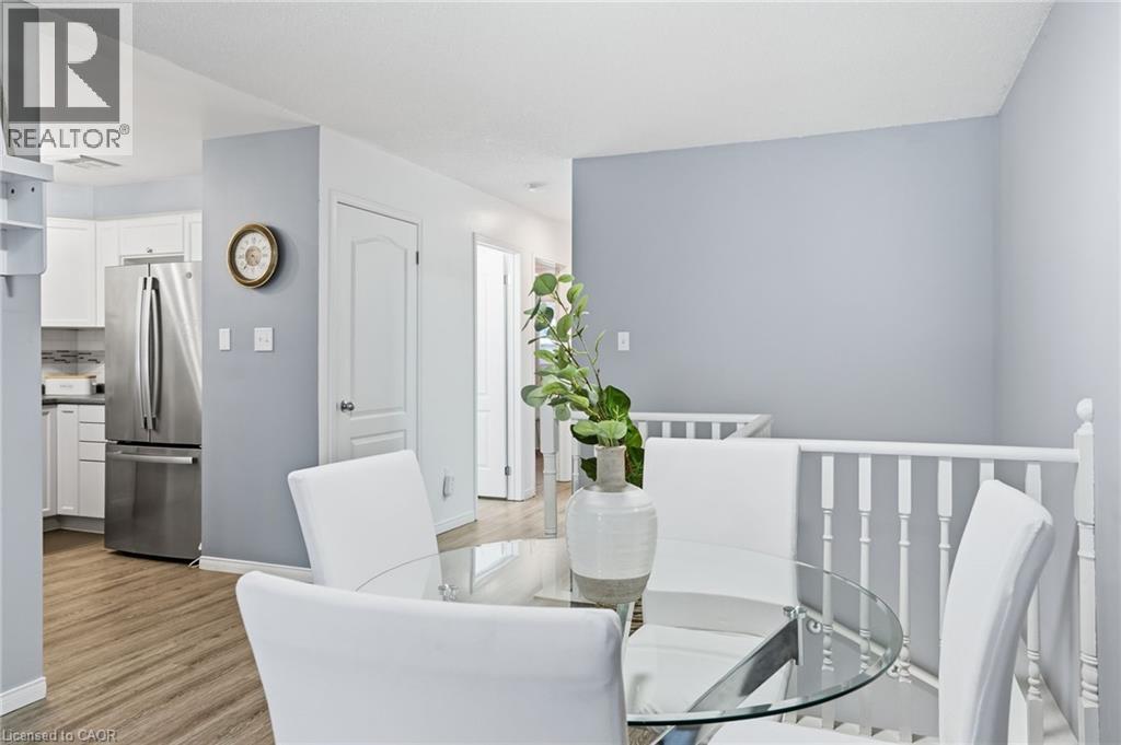 31 Galileo Boulevard, Brantford, ON - Indoor