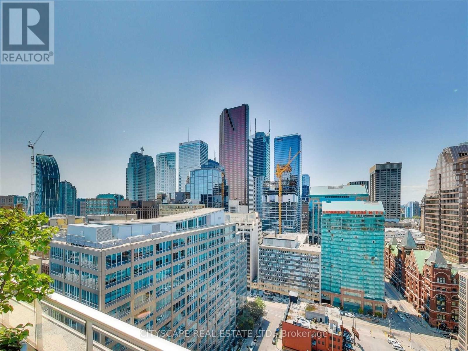 2005 - 50 Lombard Street, Toronto, ON - Outdoor With View