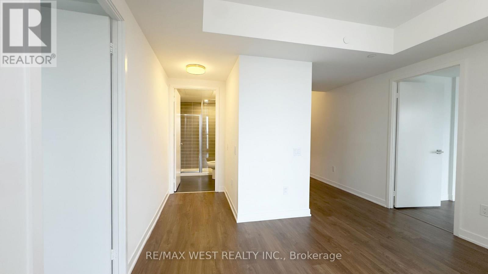 630 - 500 Wilson Avenue, Toronto, ON - Indoor Photo Showing Other Room