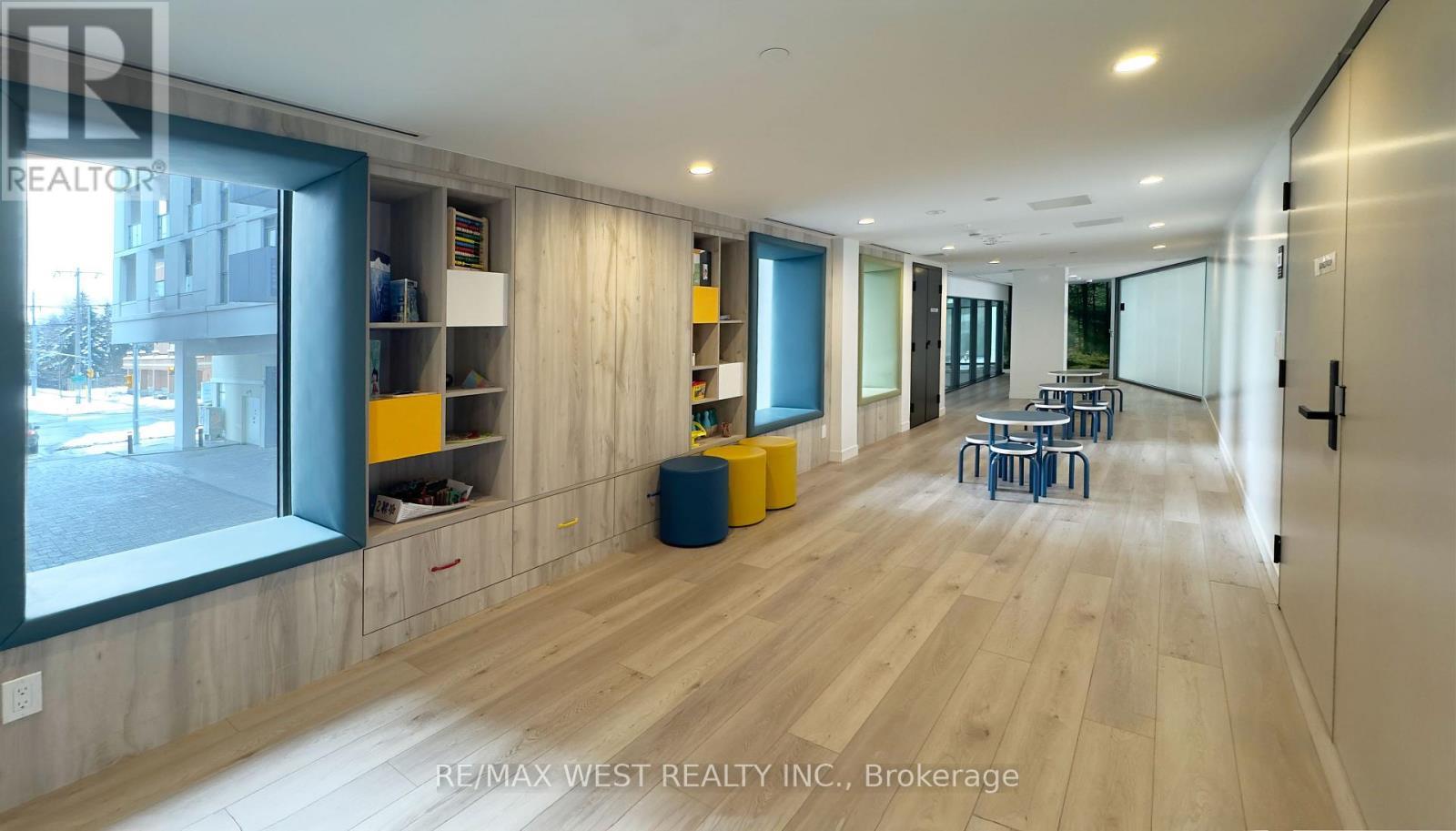 630 - 500 Wilson Avenue, Toronto, ON - Indoor Photo Showing Other Room