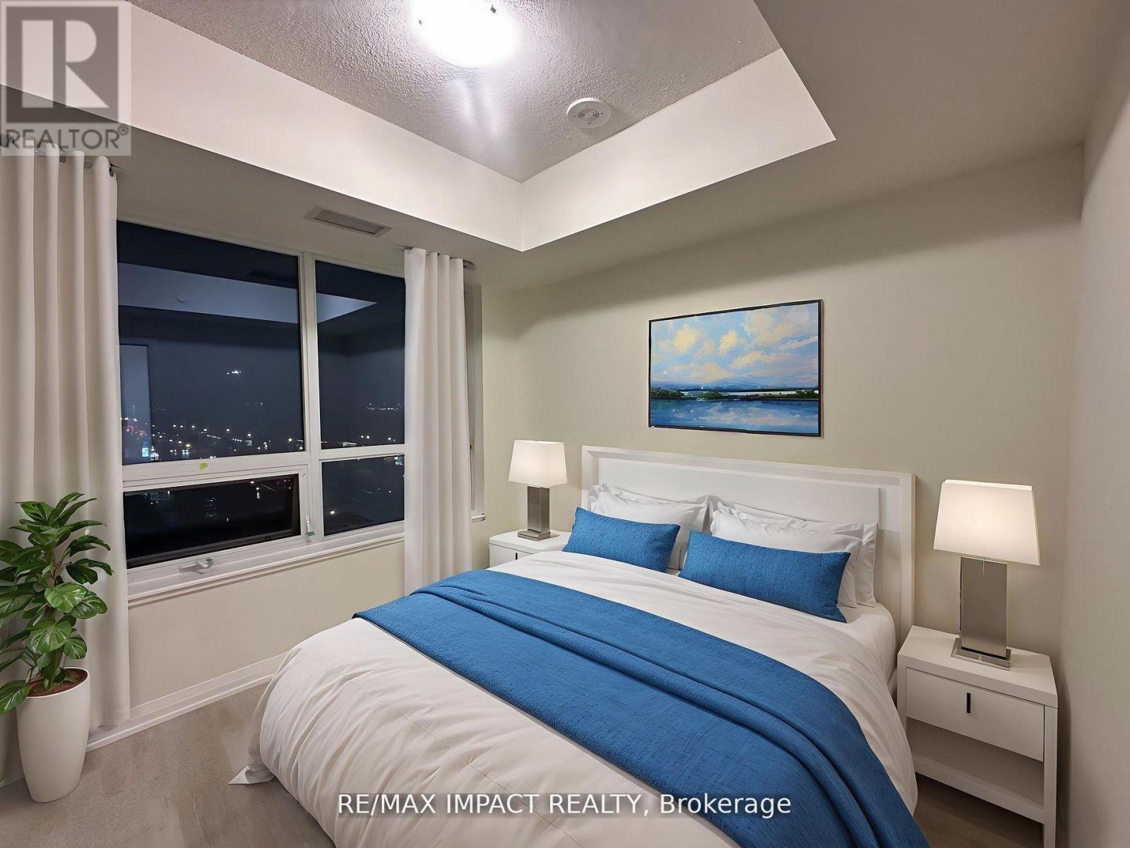 821 - 3270 Sheppard Avenue E, Toronto, ON - Indoor Photo Showing Bedroom