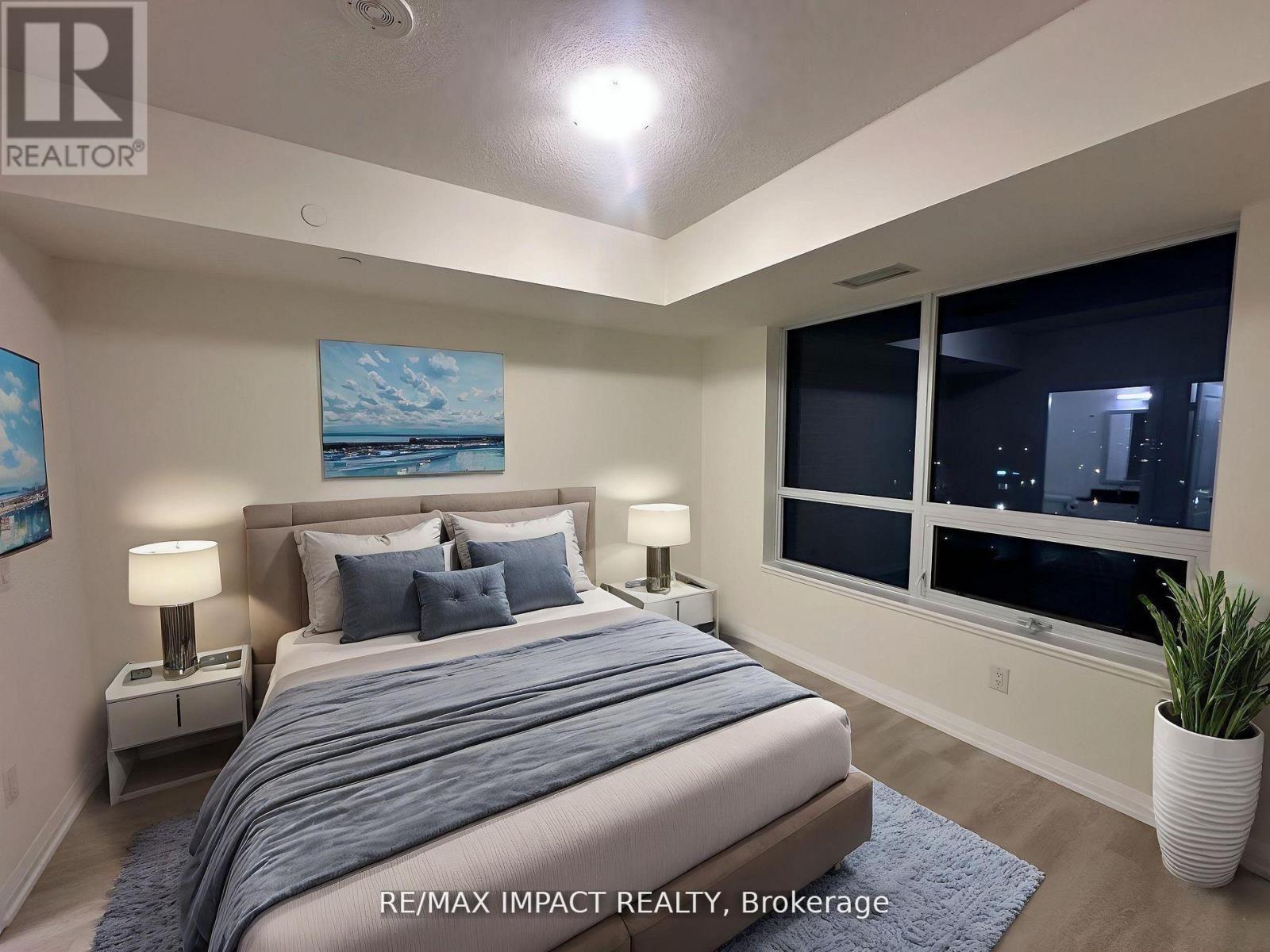 821 - 3270 Sheppard Avenue E, Toronto, ON - Indoor Photo Showing Bedroom