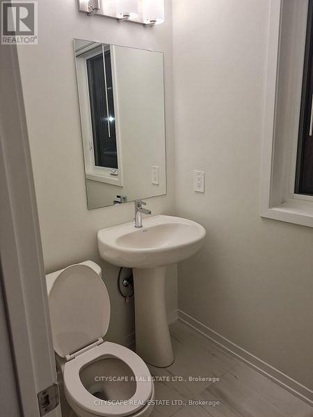 23 - 11 Honeycrisp Crescent, Vaughan, ON - Indoor Photo Showing Bathroom