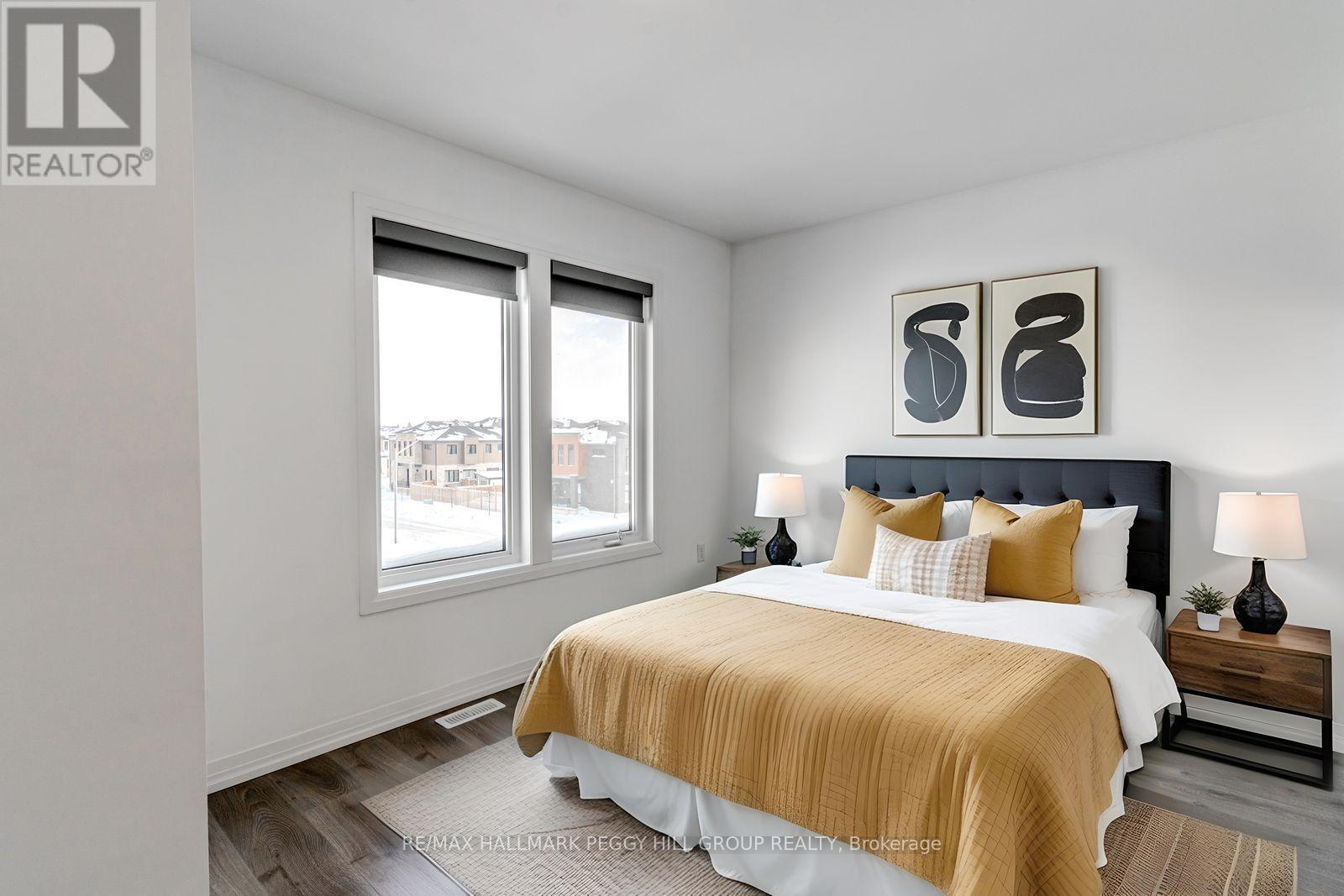 99 Fairlane Avenue, Barrie, ON - Indoor Photo Showing Bedroom