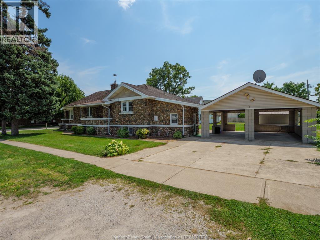 235 Queen Street, Harrow, ON - Outdoor