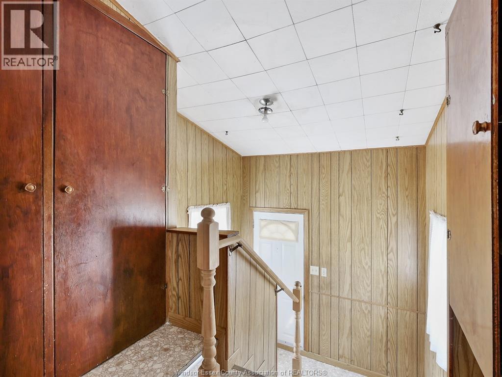 235 Queen Street, Harrow, ON - Indoor Photo Showing Other Room