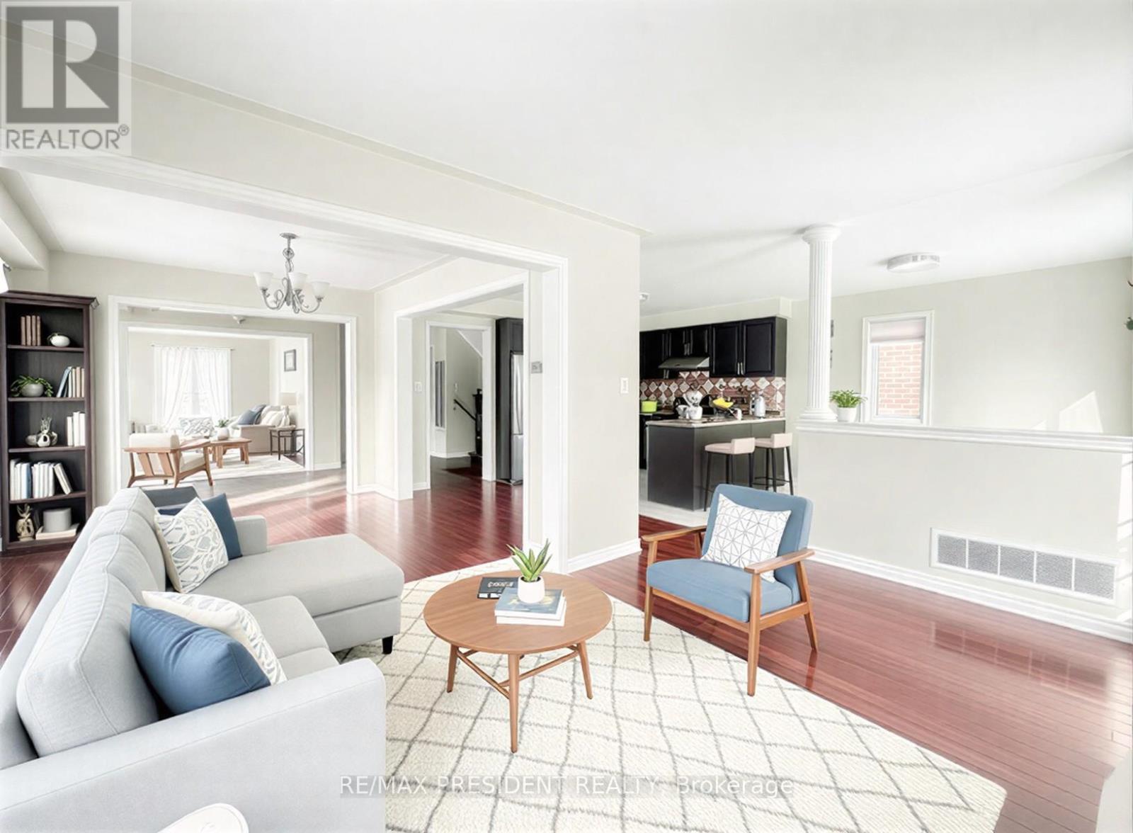 41 Fallstar Crescent, Brampton, ON - Indoor Photo Showing Living Room