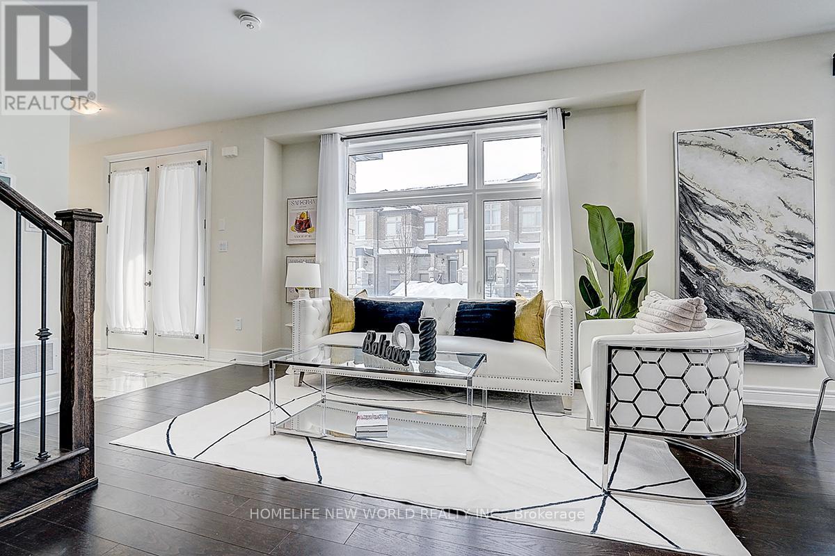 2 Hercules Club Drive, Richmond Hill, ON - Indoor