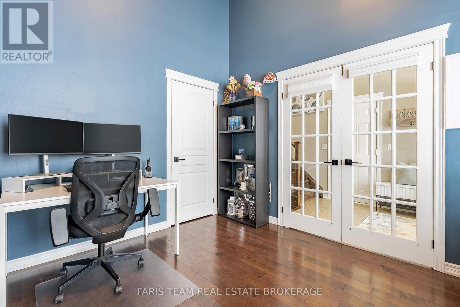 9 Broadpoint Street, Wasaga Beach, ON - Indoor Photo Showing Office