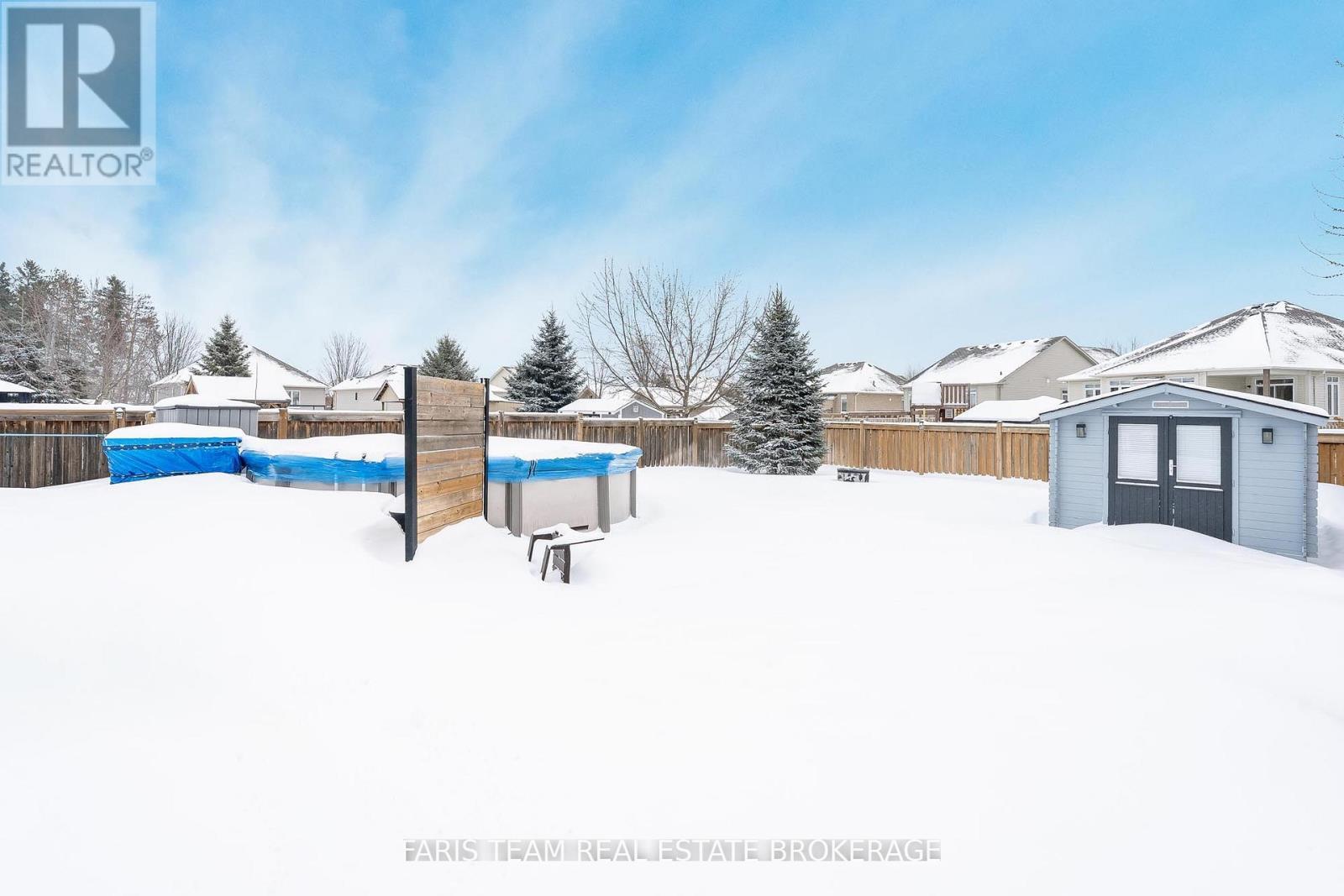 9 Broadpoint Street, Wasaga Beach, ON -