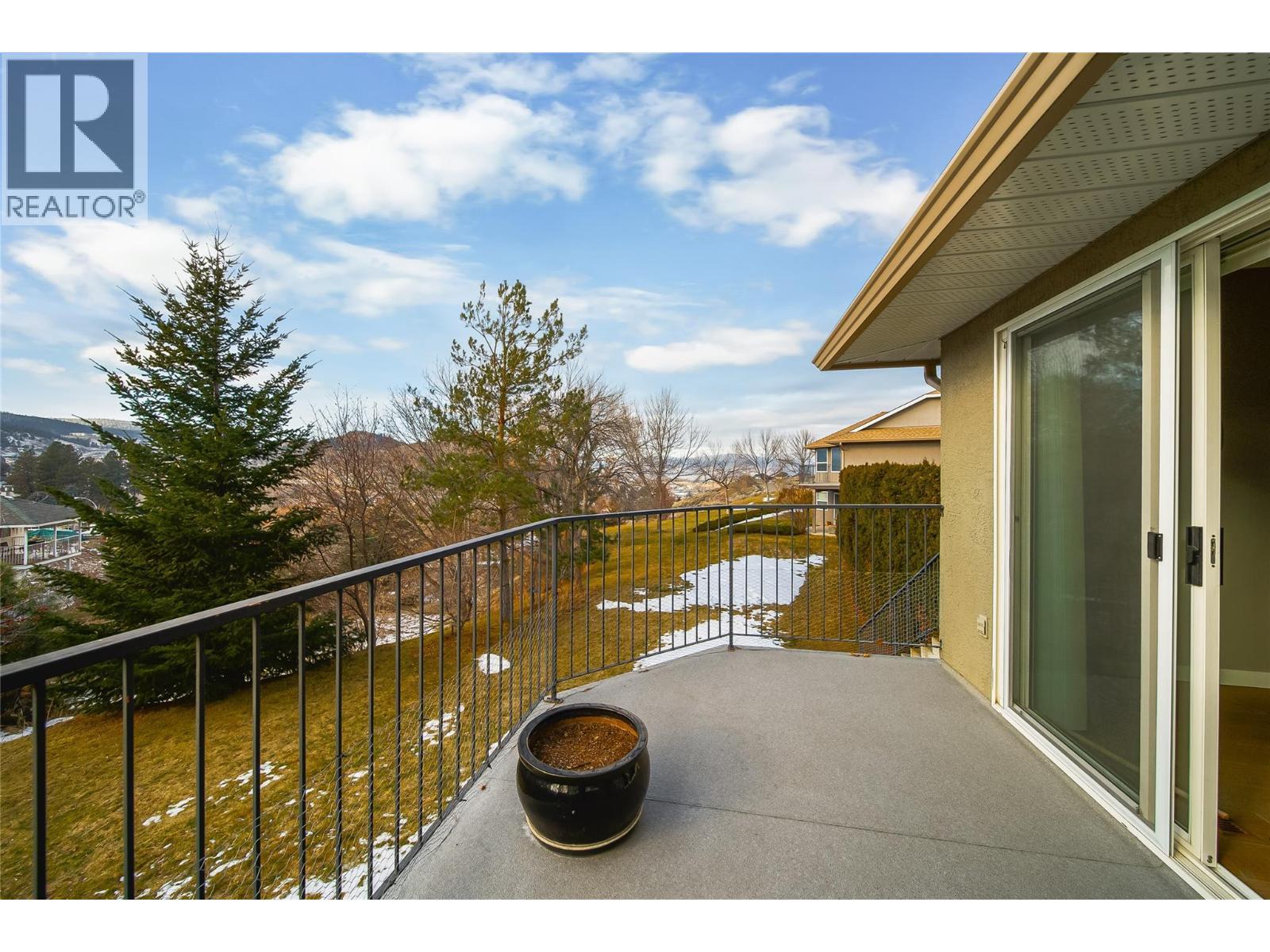 1750 Mckinley Court Unit# 4, Kamloops, BC - Outdoor With Balcony With Exterior