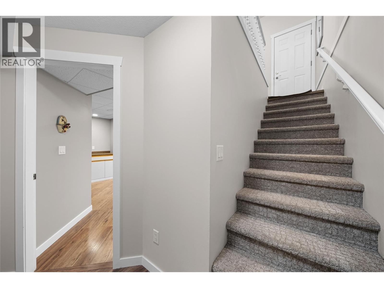 1750 Mckinley Court Unit# 4, Kamloops, BC - Indoor Photo Showing Other Room