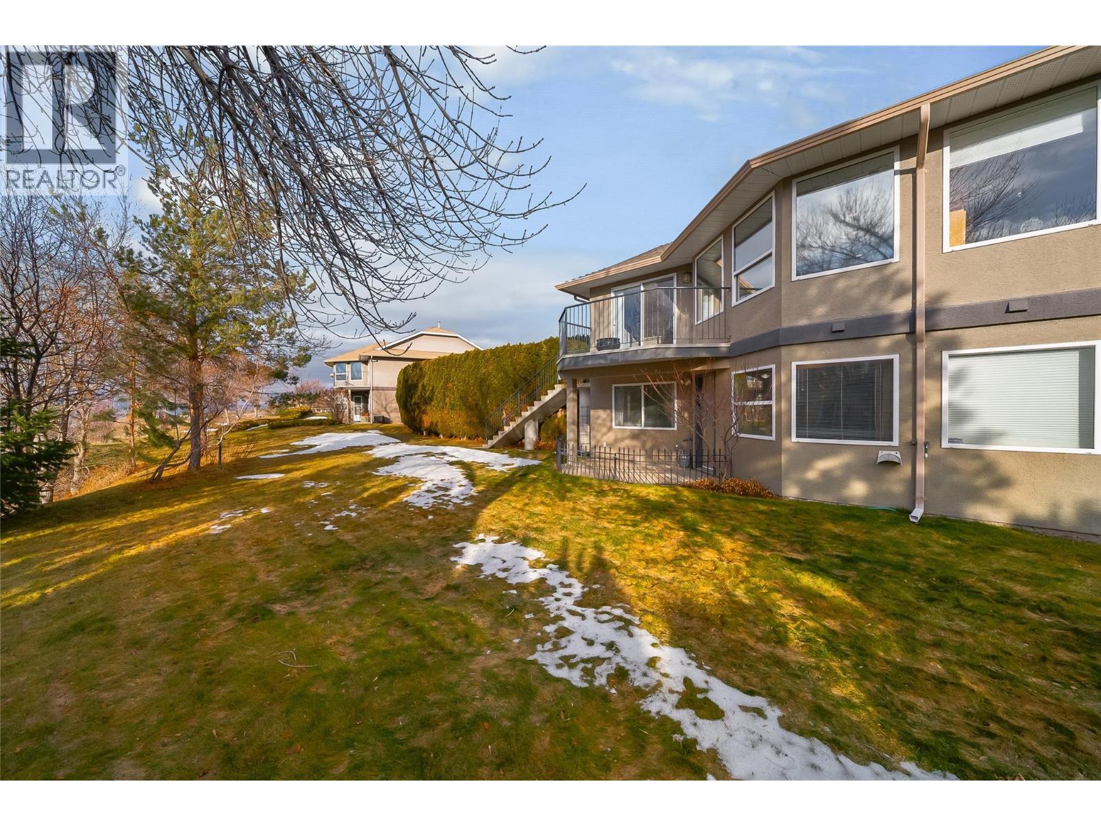 1750 Mckinley Court Unit# 4, Kamloops, BC - Outdoor