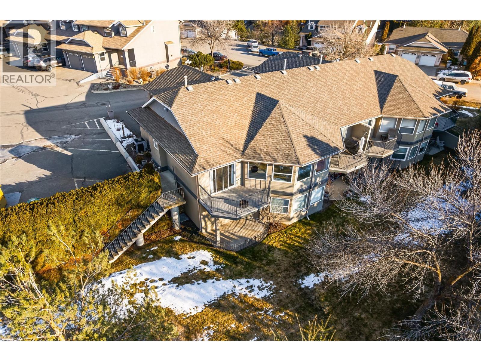 1750 Mckinley Court Unit# 4, Kamloops, BC - Outdoor