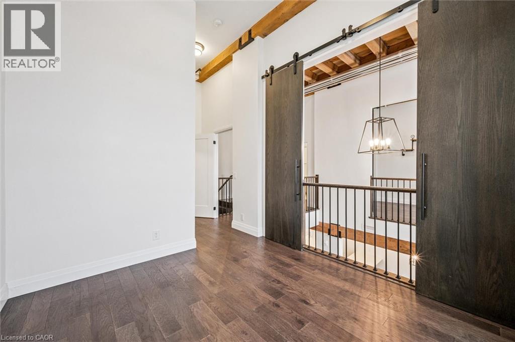 19 Guelph Avenue Unit# 106, Cambridge, ON - Indoor Photo Showing Other Room