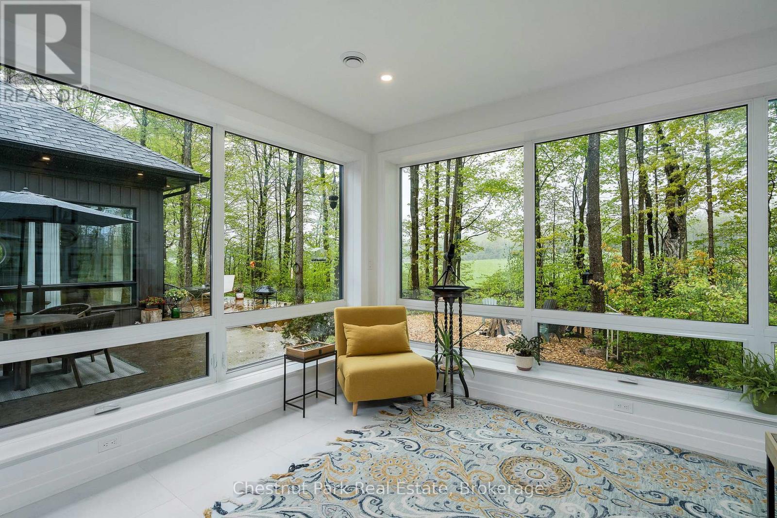 583724 Sideroad 60, Chatsworth, ON - Indoor Photo Showing Other Room