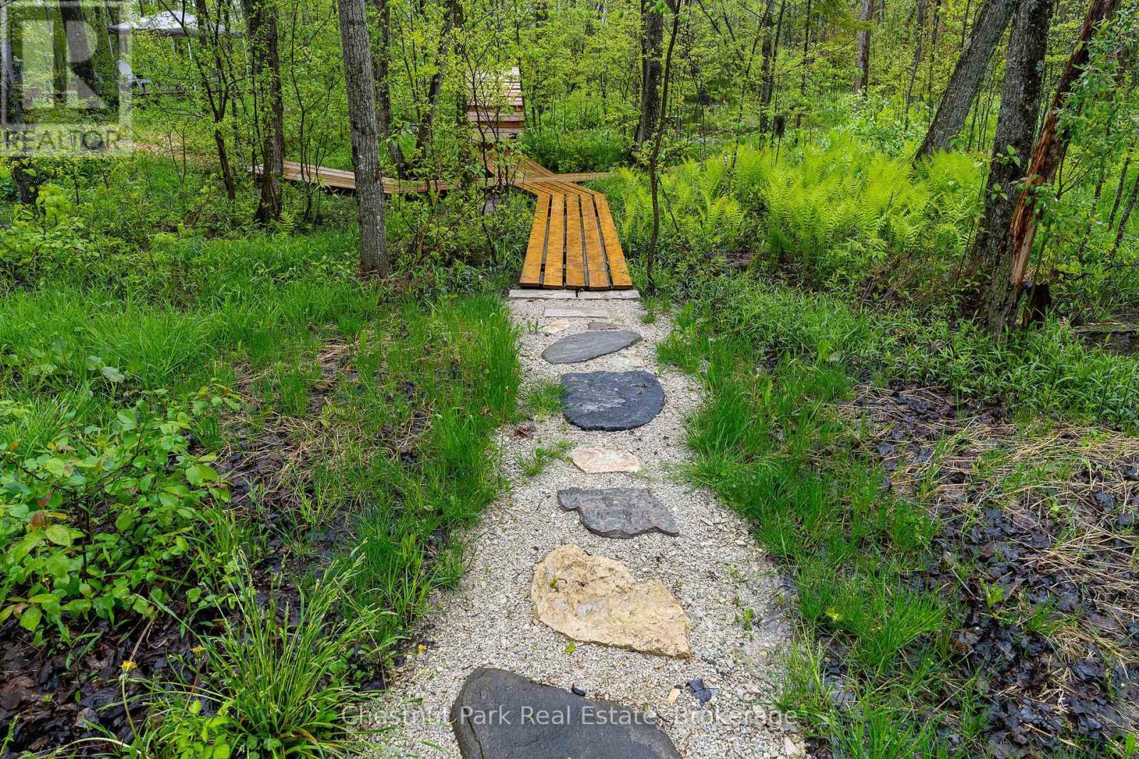 583724 Sideroad 60, Chatsworth, ON - Outdoor