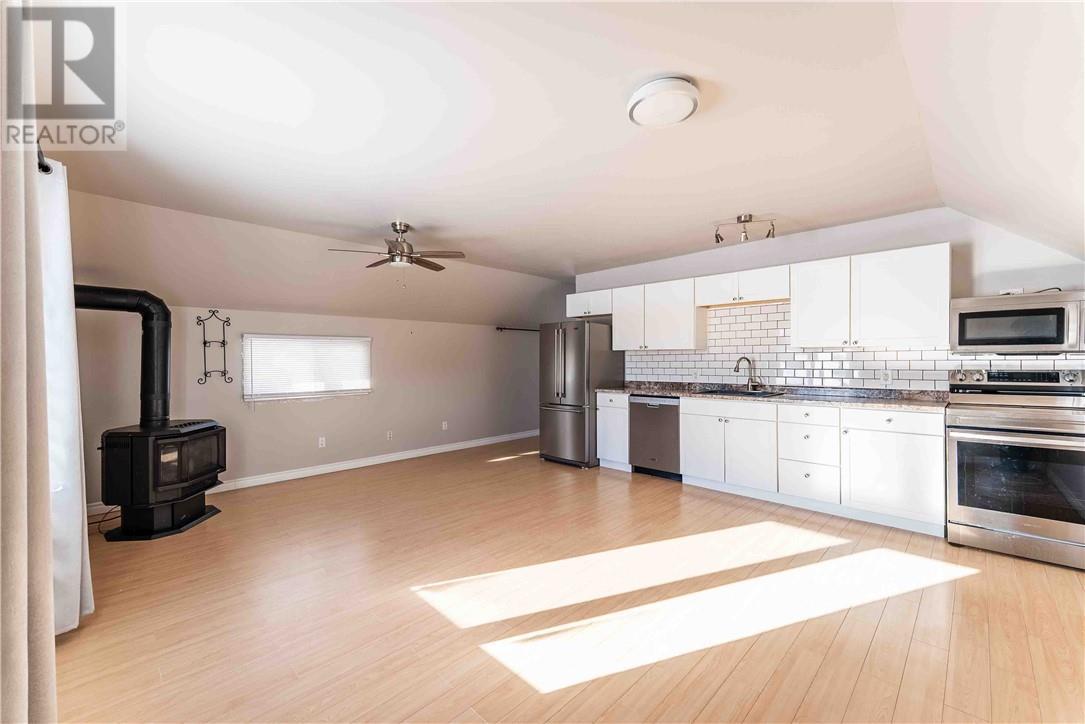 1168 West Bay, Capreol, ON - Indoor Photo Showing Kitchen