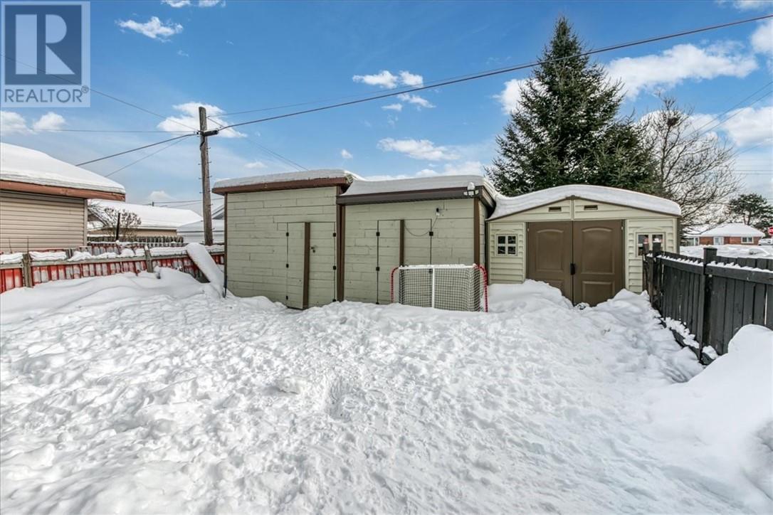 154 Charette Avenue, Chelmsford, ON - Outdoor