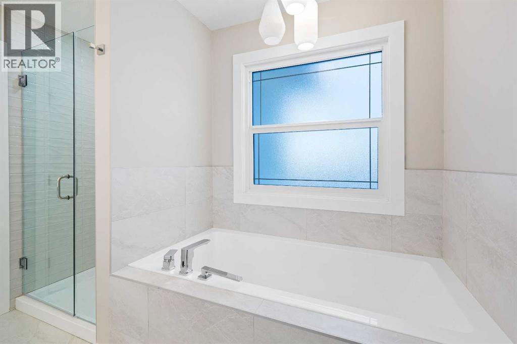 60 Bridges Drive, Langdon, AB - Indoor Photo Showing Bathroom