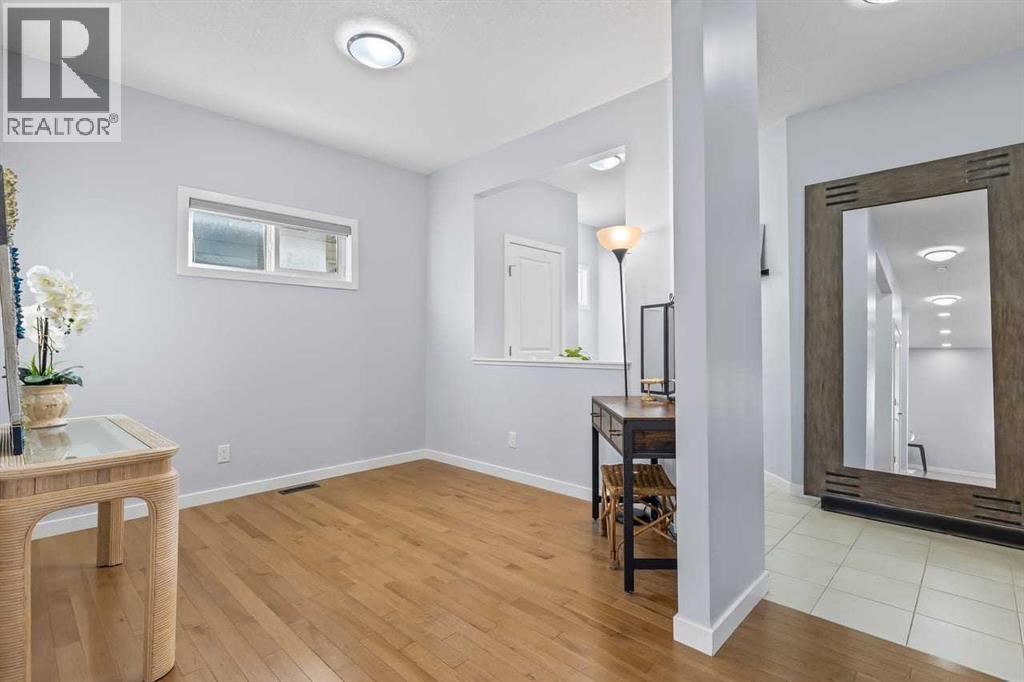 184 Masters Rise Se, Calgary, AB - Indoor Photo Showing Other Room