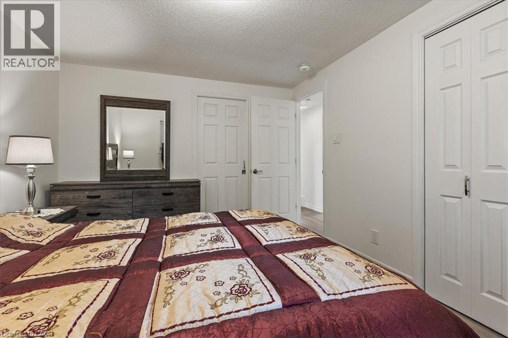 157 Pinedale Drive, Kitchener, ON - Indoor Photo Showing Bedroom