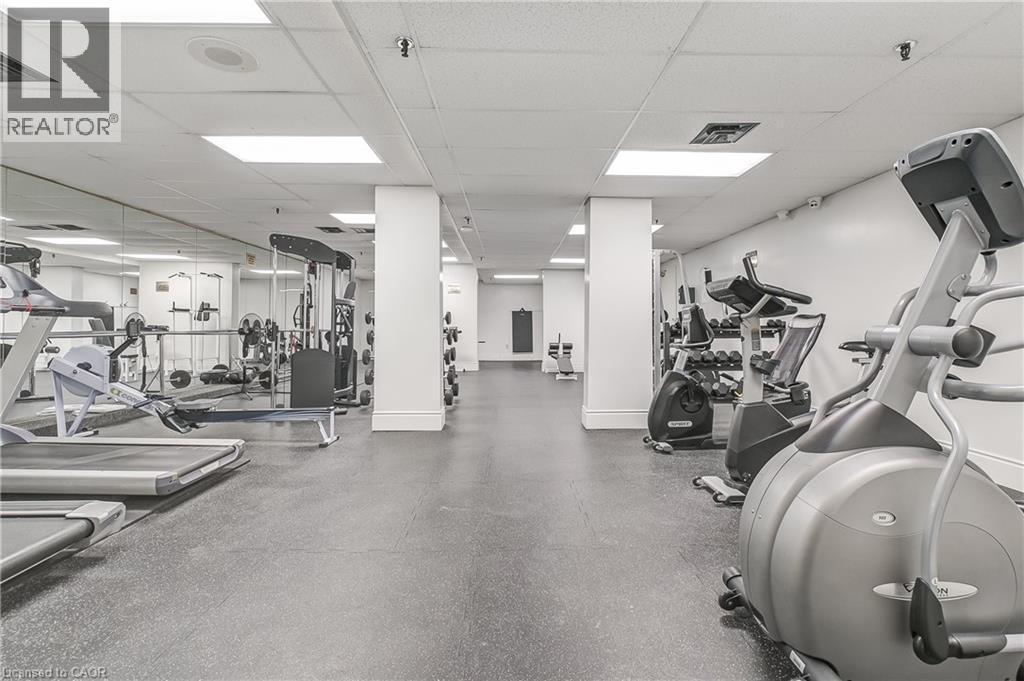 Gym with a drop ceiling - 3845 Lakeshore Boulevard W Unit# 804, Etobicoke, ON - Indoor Photo Showing Gym Room