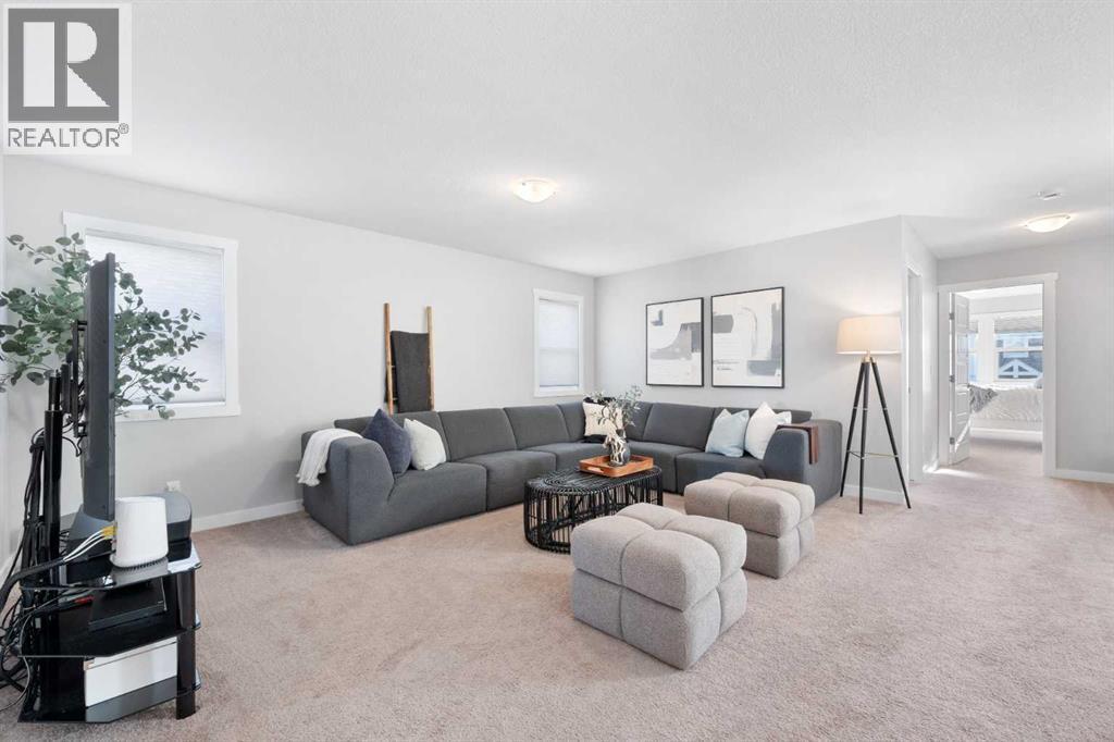 153 Williamstown Park Nw, Airdrie, AB - Indoor Photo Showing Living Room