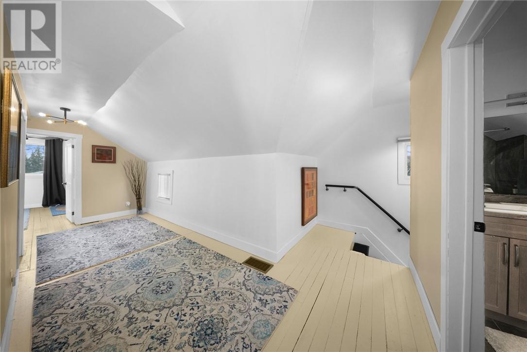 10 Diorite Street, Copper Cliff, ON - Indoor Photo Showing Other Room