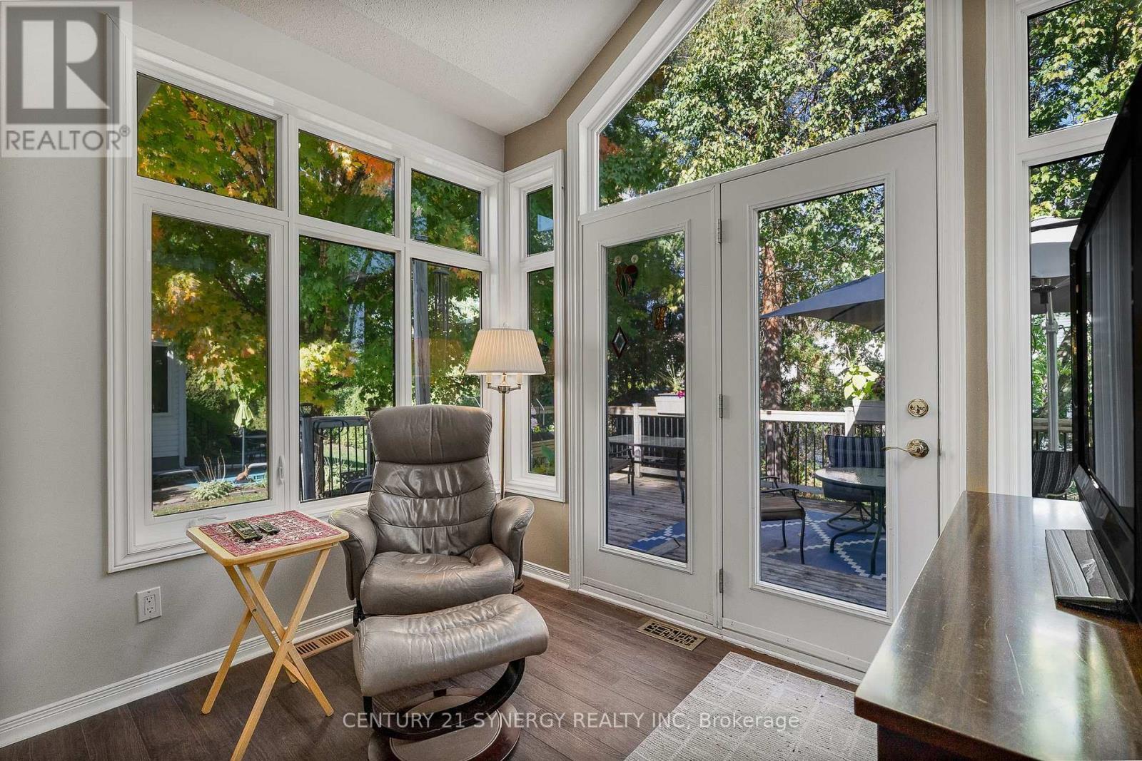 16 - 32 Innesbrook Court, Ottawa, ON -