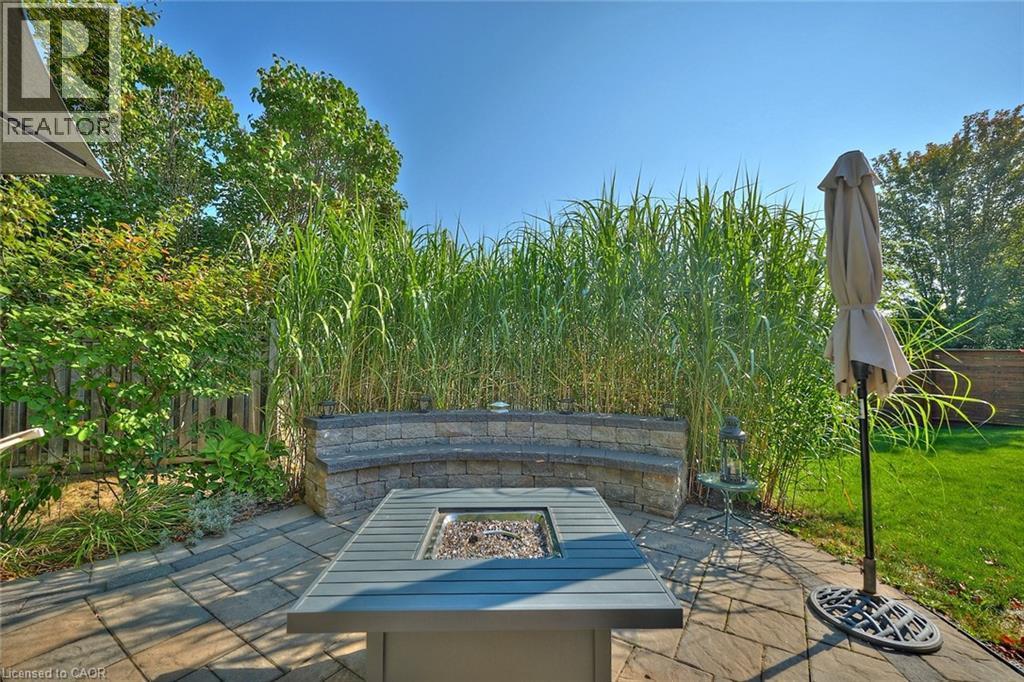 49 Postma Drive, Dunnville, ON - Outdoor