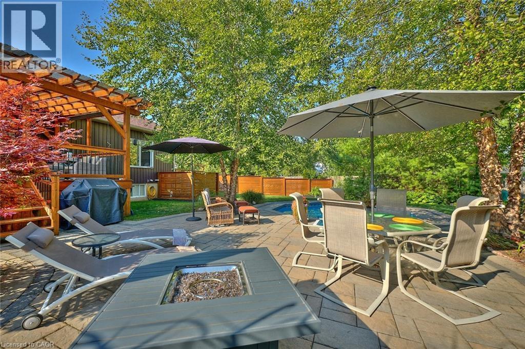 49 Postma Drive, Dunnville, ON - Outdoor With Deck Patio Veranda