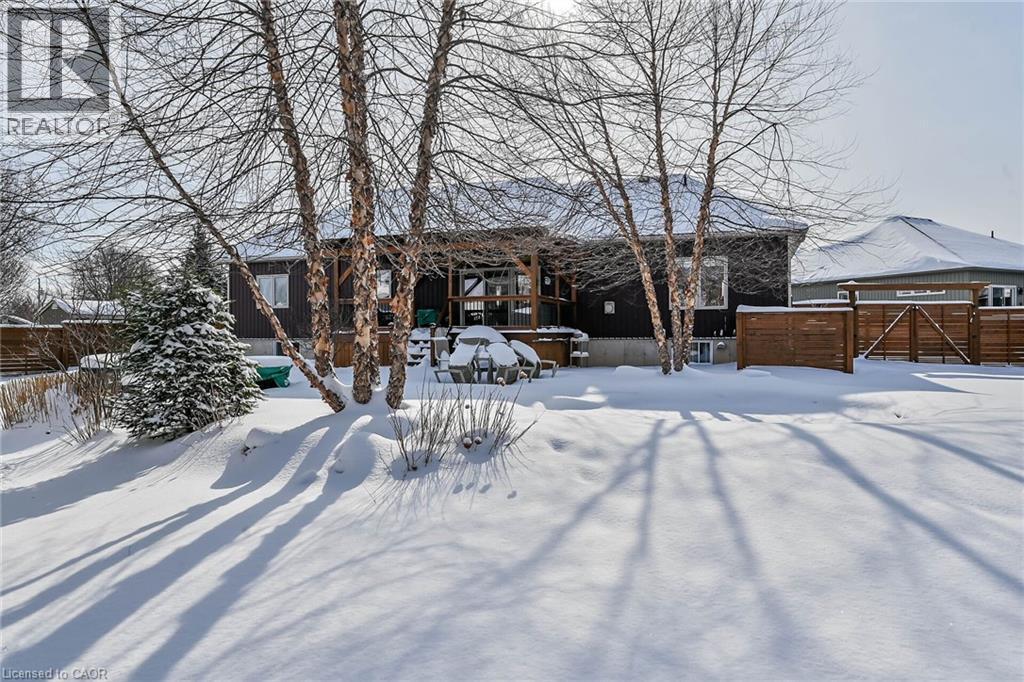 49 Postma Drive, Dunnville, ON - Outdoor