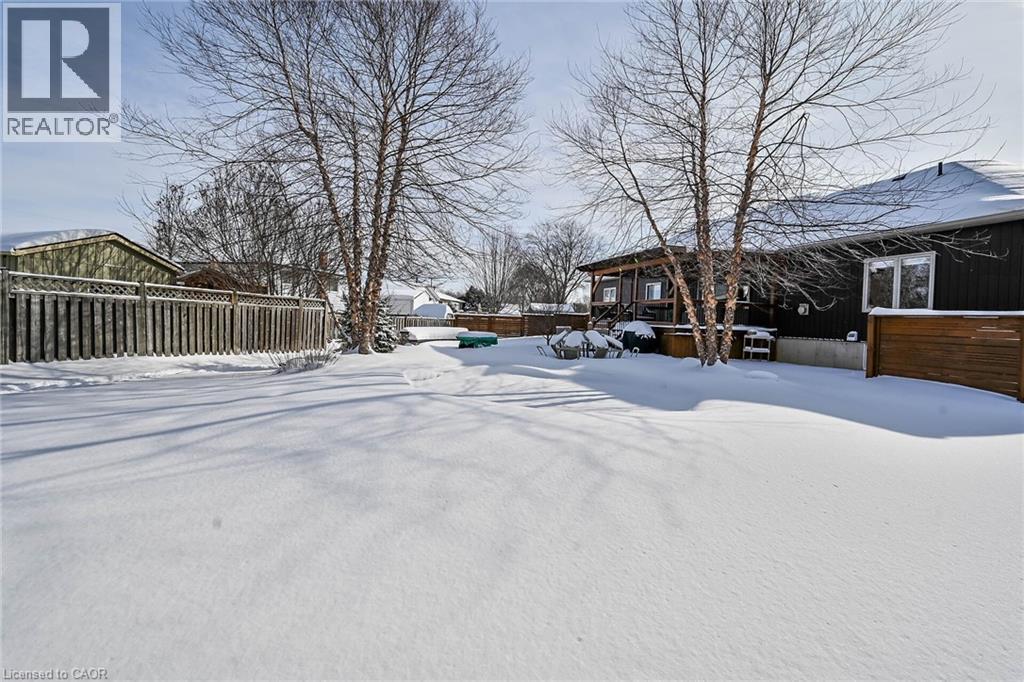 49 Postma Drive, Dunnville, ON - Outdoor