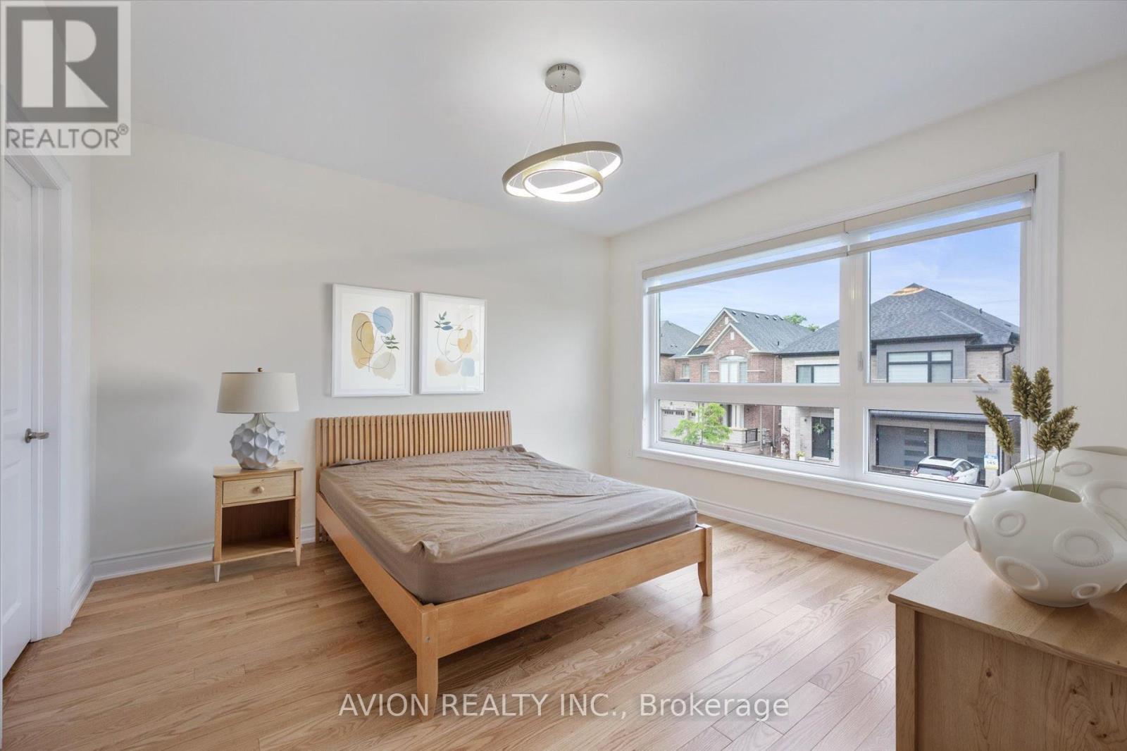 2417 Edward Leaver Trail, Oakville, ON - Indoor Photo Showing Bedroom