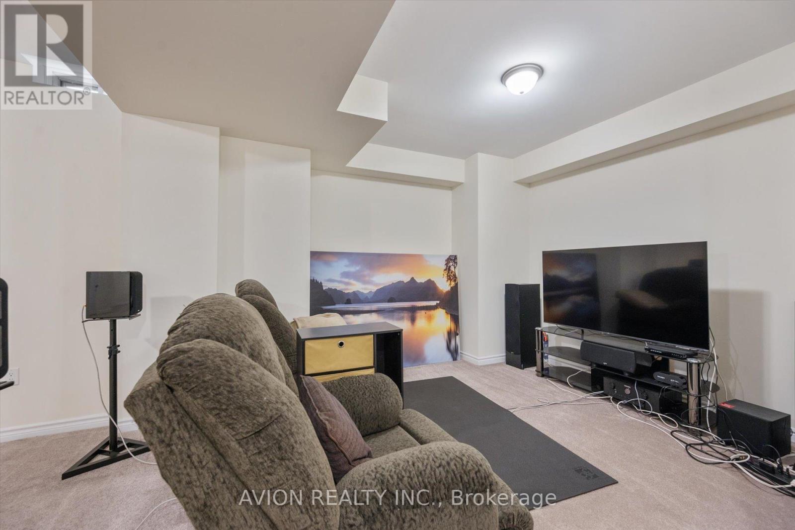 2417 Edward Leaver Trail, Oakville, ON - Indoor