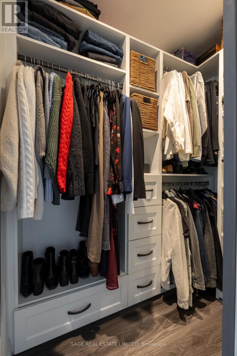 603 - 36 Charlotte Street, Toronto, ON - Indoor With Storage