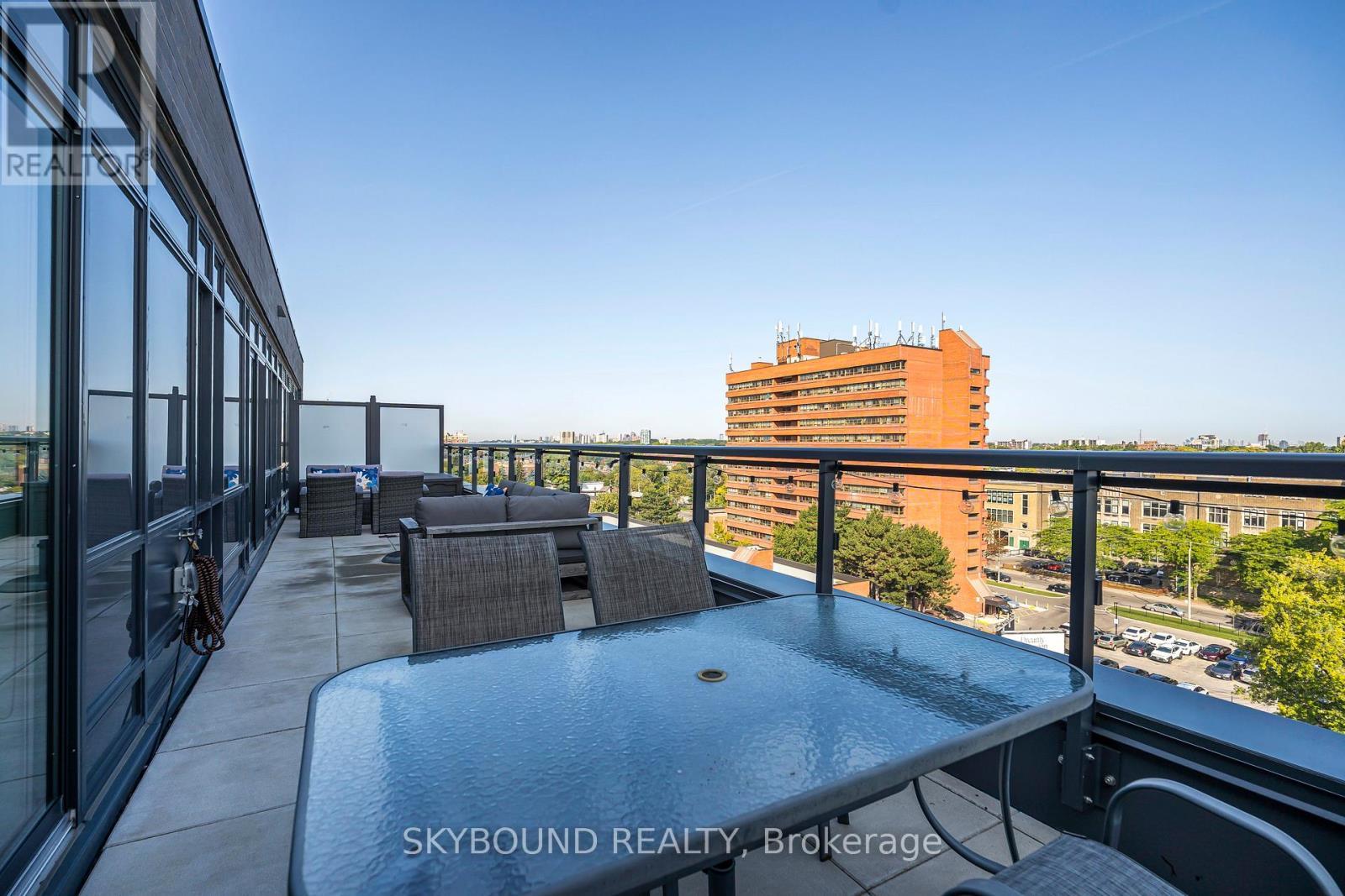 # 805 - 630 Greenwood Avenue, Toronto, ON - Outdoor With View