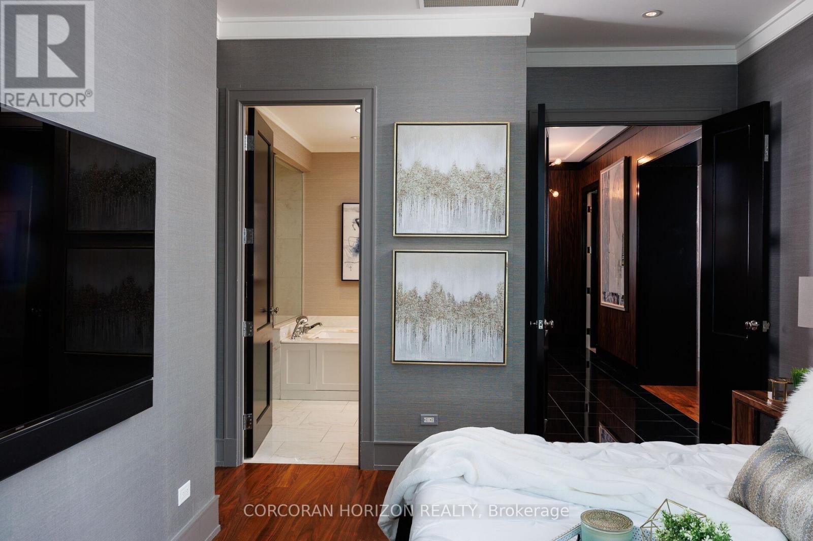 2403 - 183 Wellington Street W, Toronto, ON - Indoor