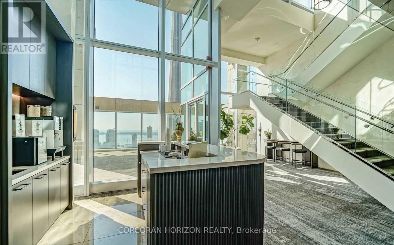 2403 - 183 Wellington Street W, Toronto, ON - Indoor Photo Showing Other Room