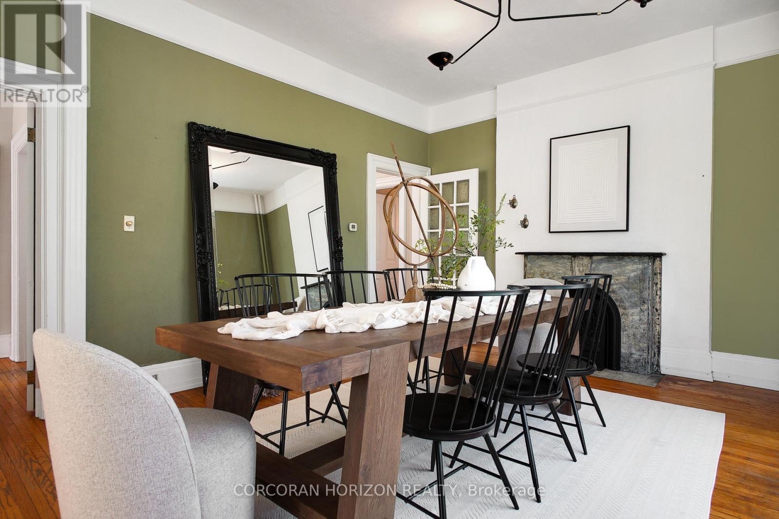 78 William Street W, Waterloo, ON - Indoor