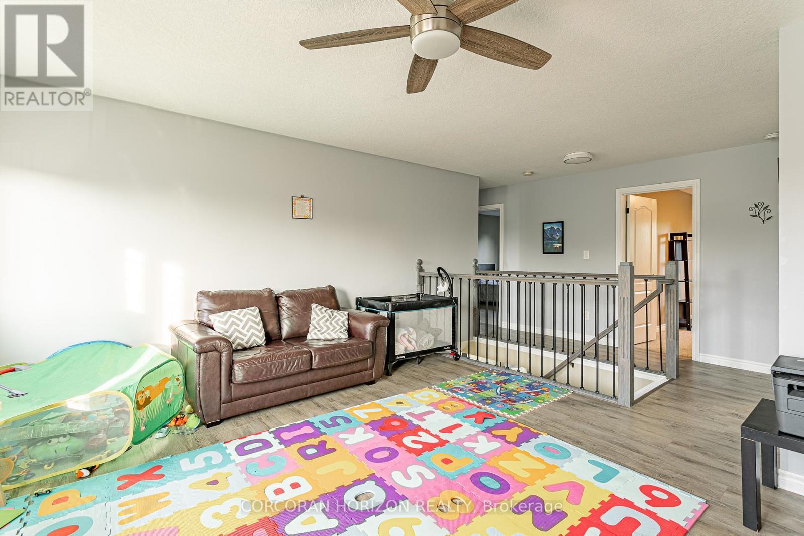 13 Ridgewood Court, Woodstock, ON - Indoor