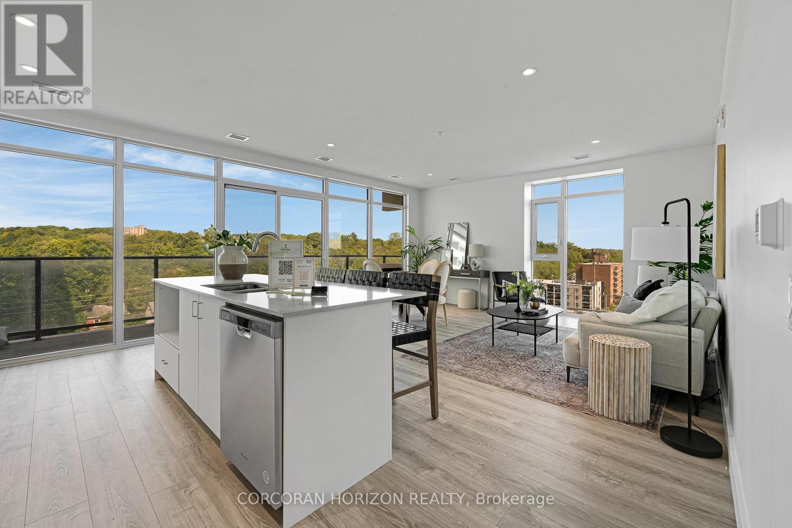 801 - 50 Grand Avenue S, Cambridge, ON - Indoor