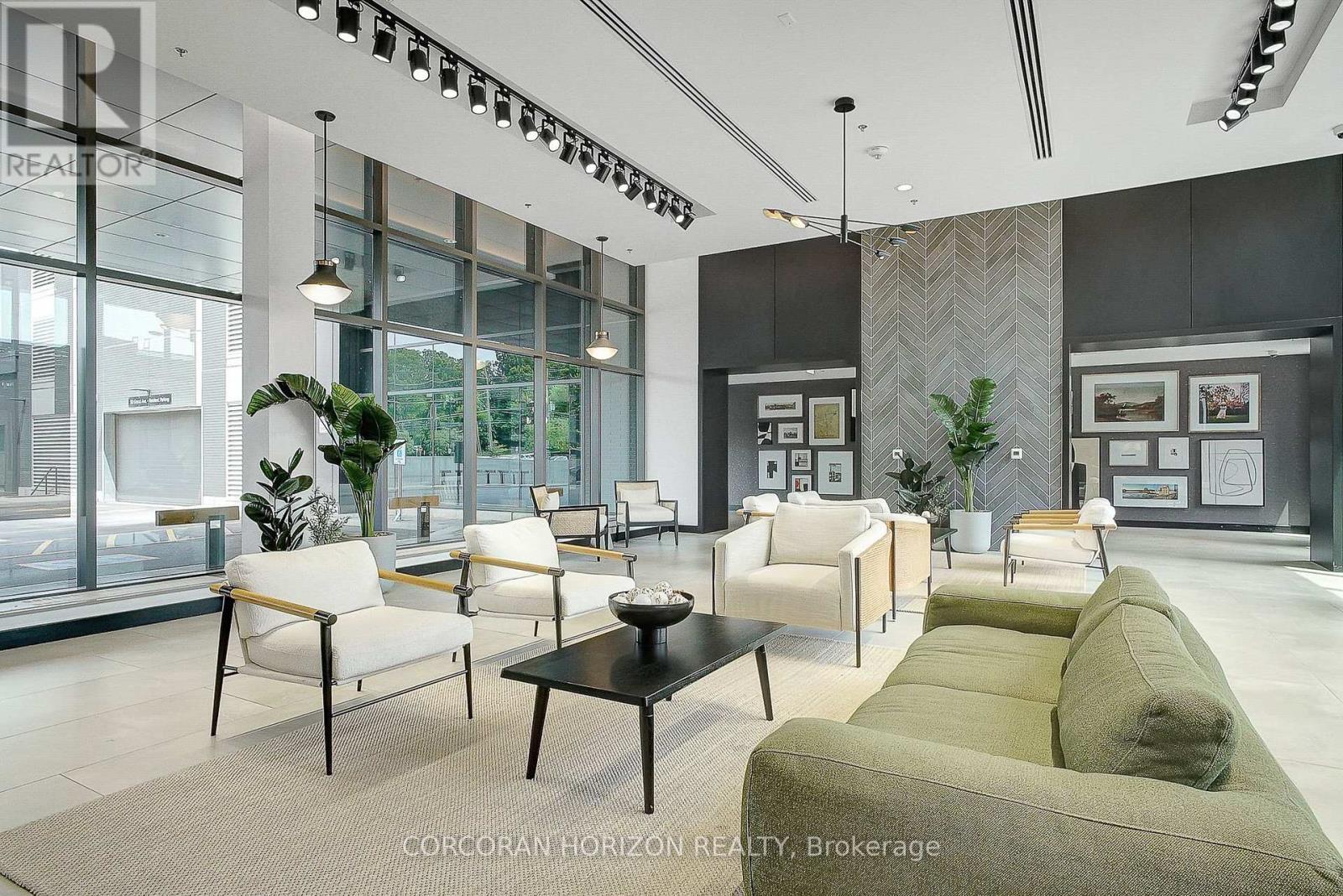 801 - 50 Grand Avenue S, Cambridge, ON - Indoor